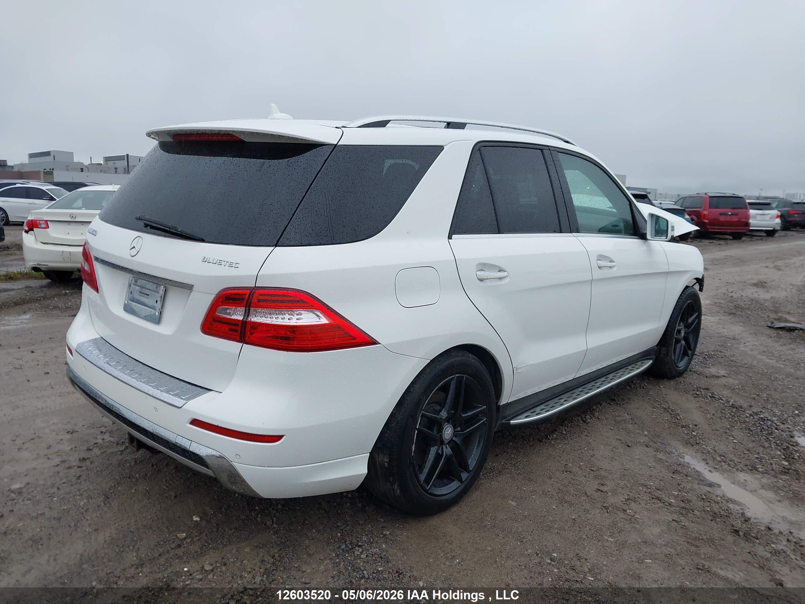 2015 MERCEDES-BENZ Ml-Class — VIN 4JGDA2EB5FA539698 — photo 4